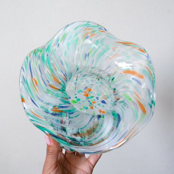 Artisan Glass Flower Vase Ruffle Rim Speckled Multicolor-Medium Bloom Vase - Picture 9 of 11